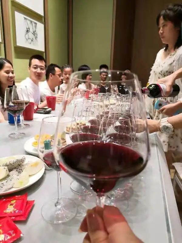 佳友物流 ,怎么样舒服怎么来! 佳友物流 ,怎么样舒服怎么来!